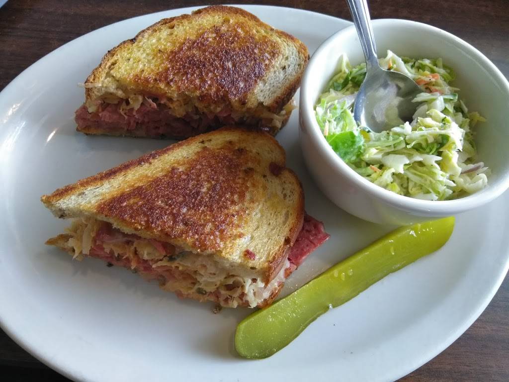 Sammy & Carlos Cafe | restaurant | 42101 Sierra Hwy, Lancaster, CA 93535, USA | 6619414338 OR +1 661-941-4338