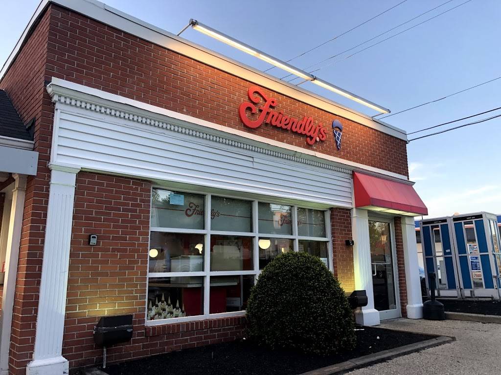 Friendlys | restaurant | 966 Grafton St, Worcester, MA 01604, USA | 5087983298 OR +1 508-798-3298