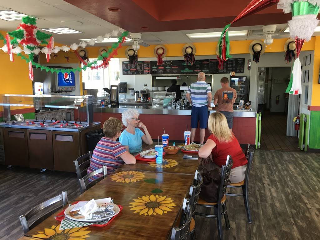 Salsa Verde Restaurant | restaurant | 210 N Pantano Rd, Tucson, AZ 85710, USA | 5208866202 OR +1 520-886-6202