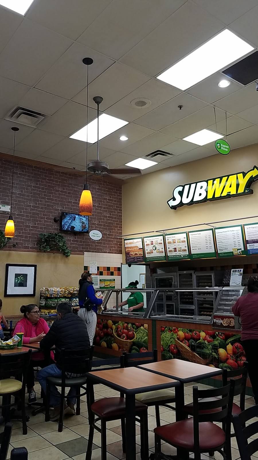 Subway | restaurant | 4001 Hallmark Pkwy, San Bernardino, CA 92407, USA | 9098875733 OR +1 909-887-5733