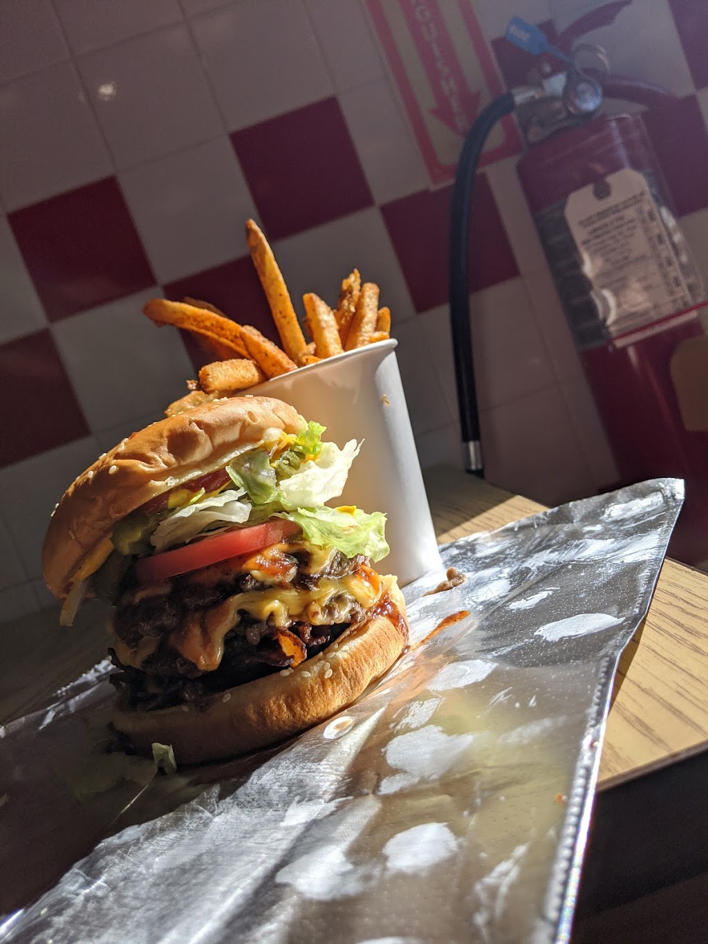 Five Guys | meal takeaway | 4101 E 42nd St Bldg N, Unit 131, Odessa, TX 79762, USA | 4323622639 OR +1 432-362-2639