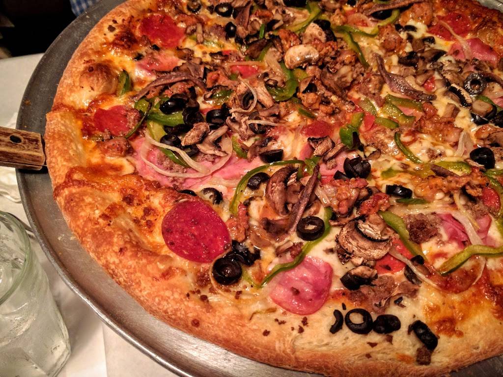 Covinos Pasta & Pizza | restaurant | 3265 Independence Pkwy, Plano, TX 75075, USA | 9725190345 OR +1 972-519-0345