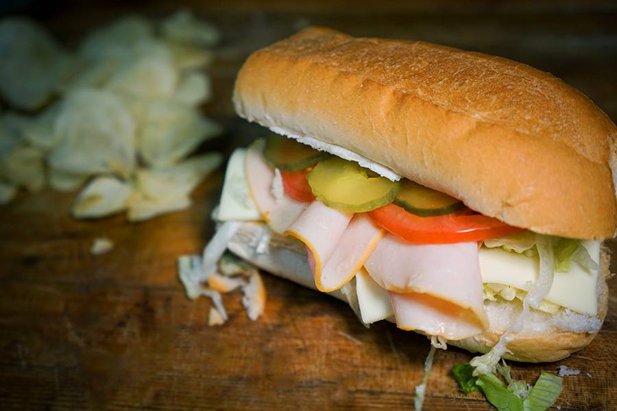 Decos Italian Cuisine | meal delivery | 365 N Main St, Mansfield, MA 02048, USA | 5083396995 OR +1 508-339-6995