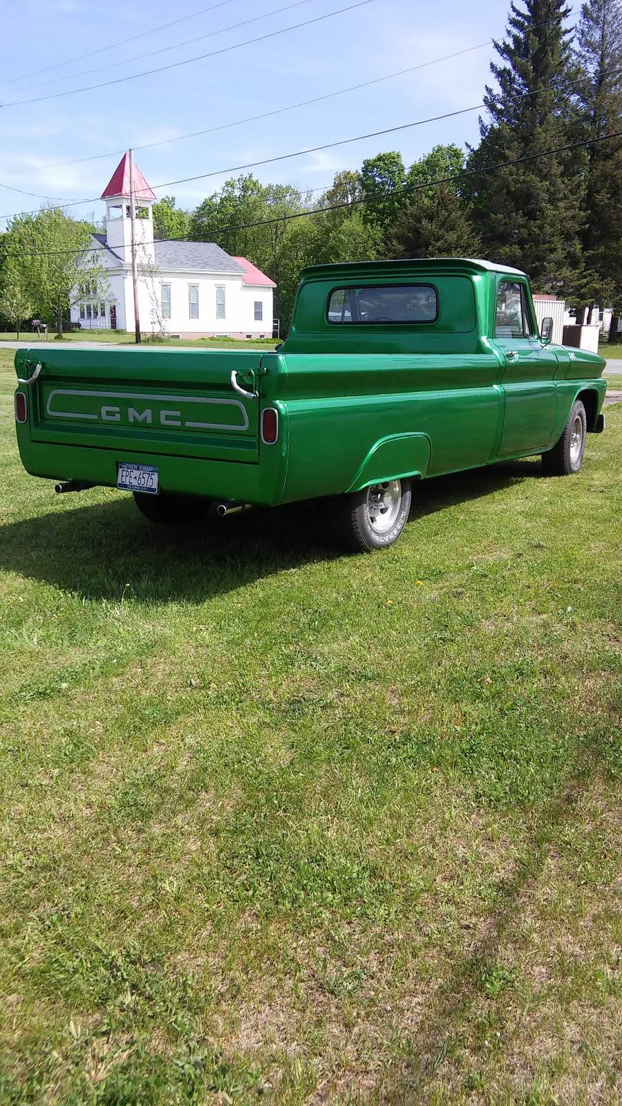 Mom & Pops Pizza | restaurant | 361 Porter Corners Rd, Porter Corners, NY 12859, USA | 5188937352 OR +1 518-893-7352