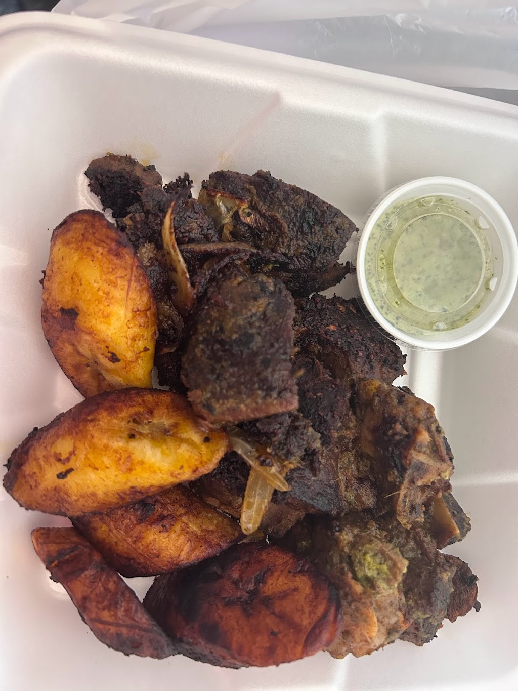 La Congolaise Restaurant | restaurant | 4315 Donlyn Ct, Columbus, OH 43232, USA | 4042875918 OR +1 404-287-5918