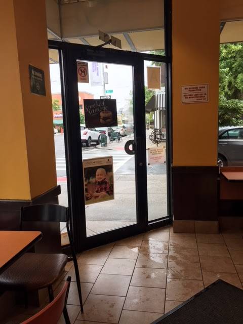 Dunkin Donuts | cafe | 8924 3rd Ave, Brooklyn, NY 11209, USA | 7186800019 OR +1 718-680-0019