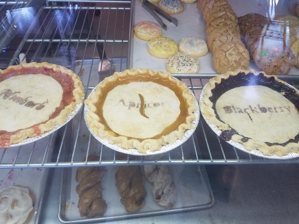 Country Morning Bakery And Cafe | bakery | 2625 Aztec Dr, Chico, CA 95928, USA | 5308990527 OR +1 530-899-0527