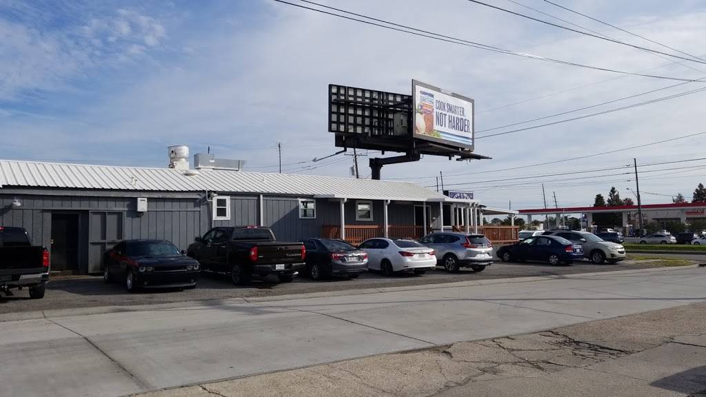 Smittys Seafood | restaurant | 2000 W Esplanade Ave, Kenner, LA 70065, USA | 5044681647 OR +1 504-468-1647