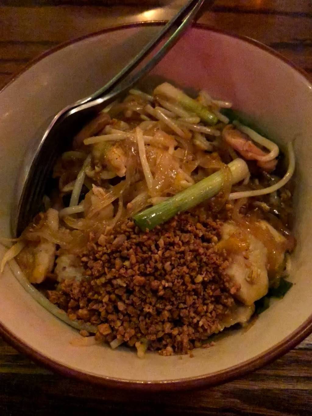 Same Same Thai | restaurant | 2835 W Sunset Blvd, Los Angeles, CA 90026, USA | 2132738424 OR +1 213-273-8424