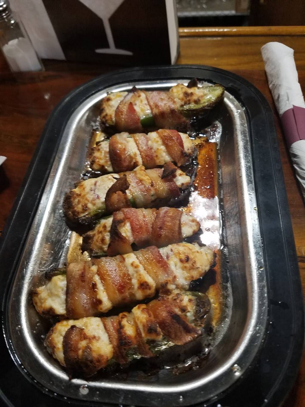 Indian Lake Pub | restaurant | 55986 Indian Lake Rd, Dowagiac, MI 49047, USA | 2697823151 OR +1 269-782-3151