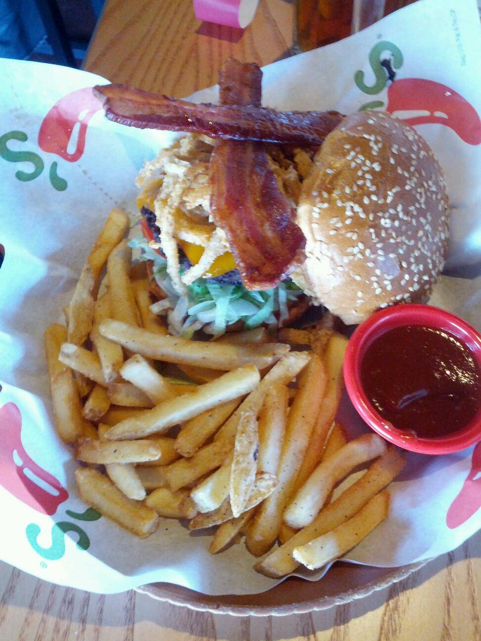 Chilis Grill & Bar | meal takeaway | 543 Coleman Ave, San Jose, CA 95110, USA | 4082759340 OR +1 408-275-9340