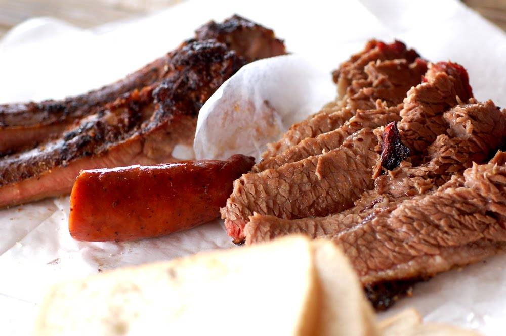 Rudys "Country Store" and Bar-B-Q | restaurant | 7709 Ranch Rd 620, Austin, TX 78726, USA | 5122508002 OR +1 512-250-8002