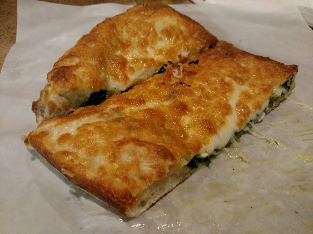 Luisas Italian Pizzeria | restaurant | 671 Hooksett Rd, Manchester, NH 03104, USA | 6036251331 OR +1 603-625-1331