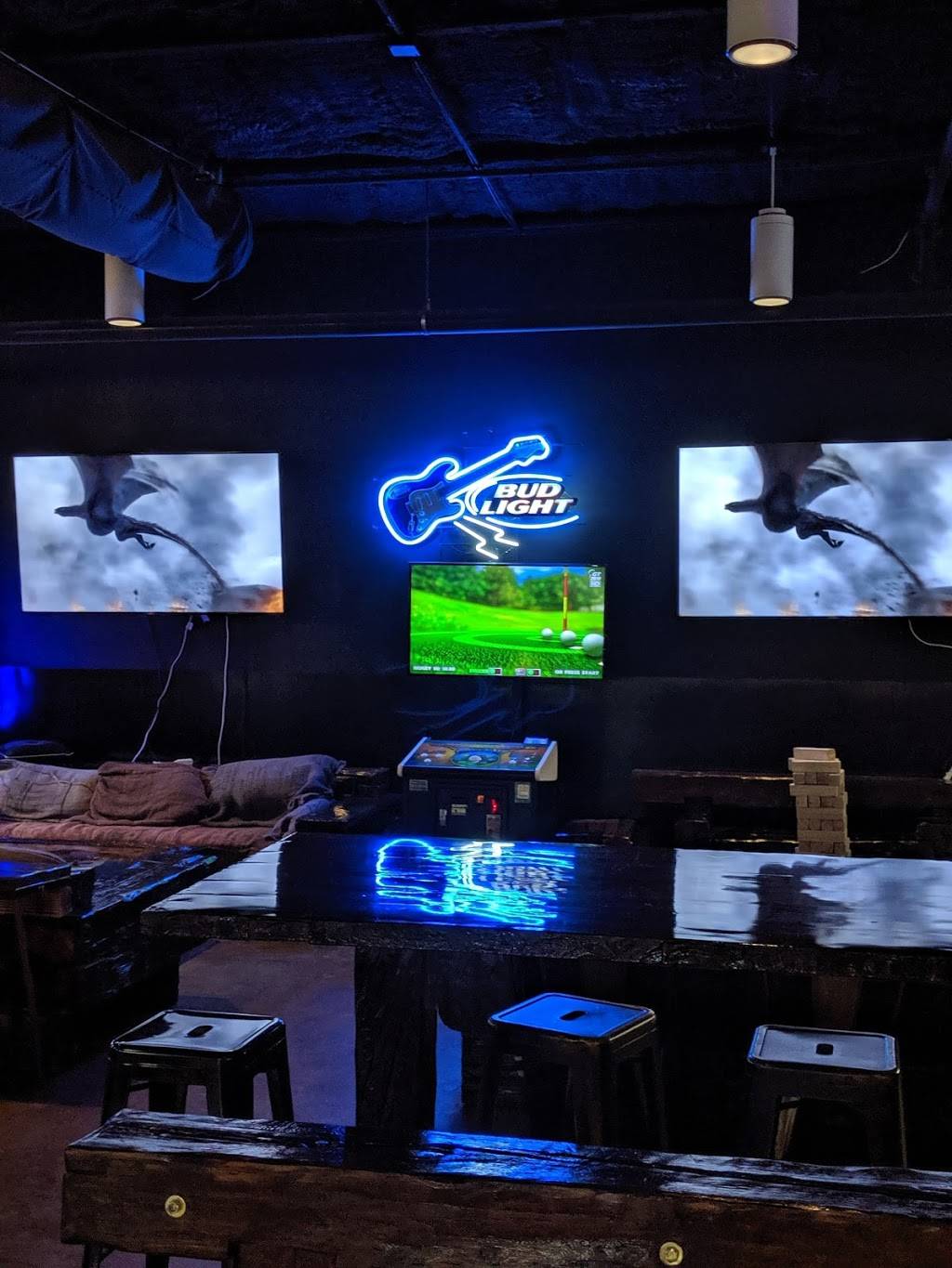 The Local Outpost | restaurant | 13201 Pond Springs Rd, Austin, TX 78729, USA | 5123946290 OR +1 512-394-6290