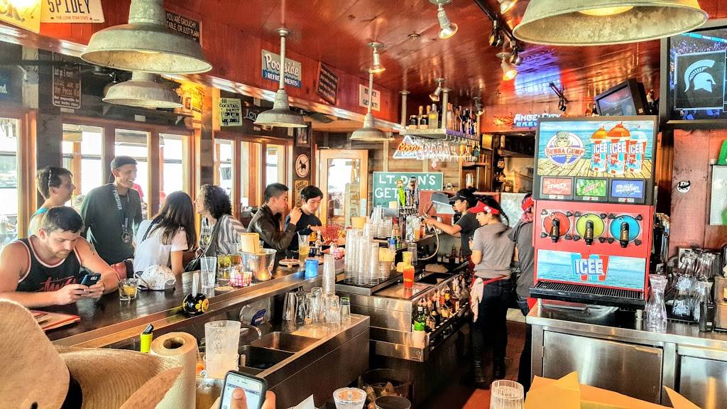 Bubba Gump Shrimp Co. | restaurant | 301 Santa Monica Pier Building 9, Santa Monica, CA 90401, USA | 3103930458 OR +1 310-393-0458