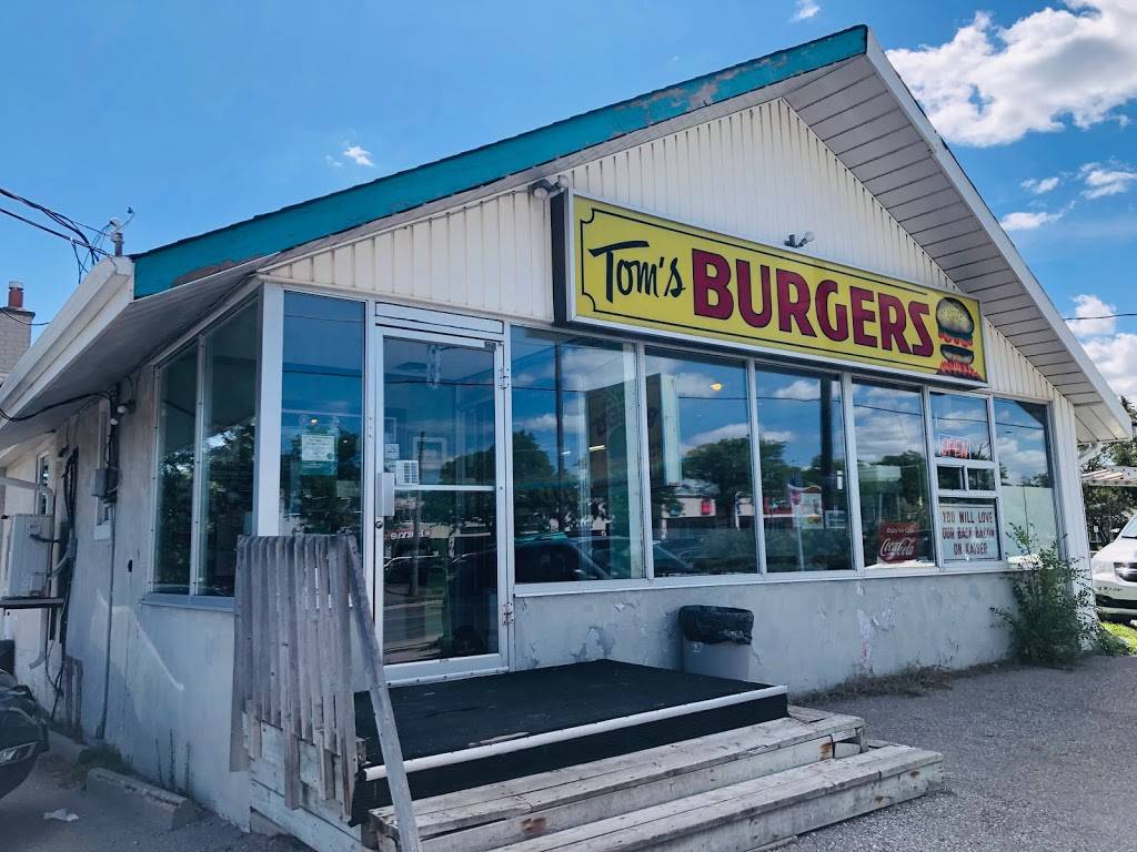 Toms Burgers | restaurant | 5775 Hwy 7, Markham, ON L3P 1A5, Canada | 9052940770 OR +1 905-294-0770