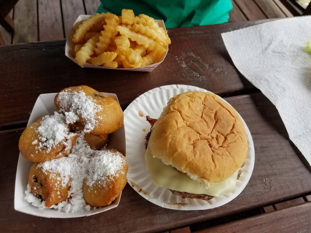 Als Hot Dogs | restaurant | 248 S Main St, Naugatuck, CT 06770, USA | 2037296229 OR +1 203-729-6229