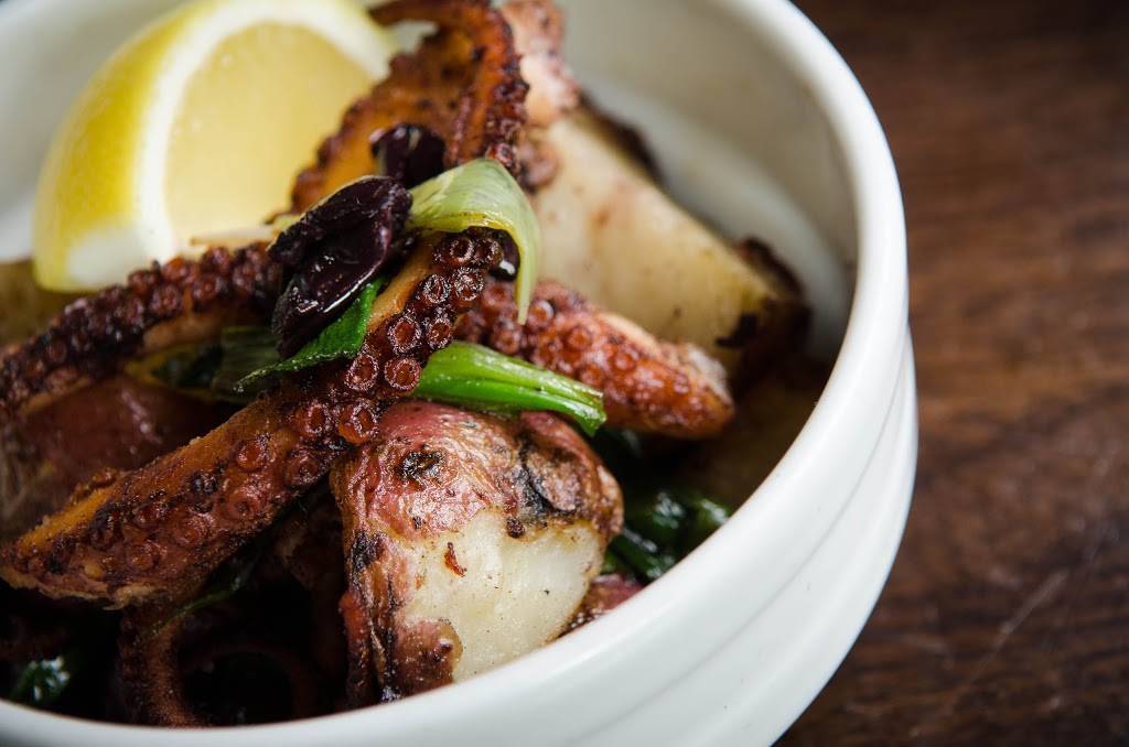 Union Pizza | restaurant | 1245 Chicago Ave, Evanston, IL 60202, USA | 8474752400 OR +1 847-475-2400