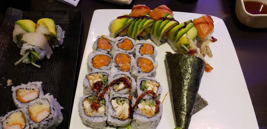 Sano Sushi Japanese Restaurant | restaurant | 8143 Yonge St, Thornhill, ON L4J 1W5, Canada | 9057719861 OR +1 905-771-9861