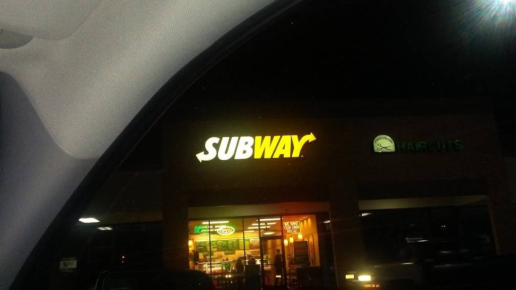 Subway Restaurants | restaurant | 137 Lake Blvd, Redding, CA 96003, USA | 5302443747 OR +1 530-244-3747