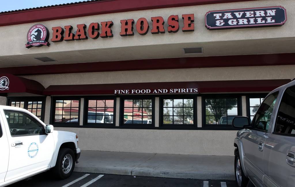 Black Horse Tavern & Grill | restaurant | 1825 Hamner Ave, Norco, CA 92860, USA | 9512782771 OR +1 951-278-2771