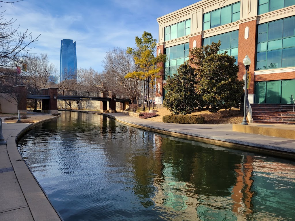 Sonic Corporate Office | restaurant | 300 Johnny Bench Dr, Oklahoma City, OK 73104, USA | 8666576642 OR +1 866-657-6642