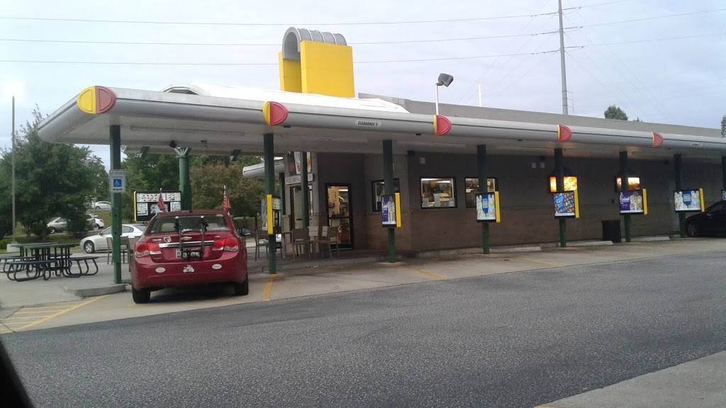 Sonic Drive-In | restaurant | 1703 S College St, Auburn, AL 36832, USA | 3345018437 OR +1 334-501-8437