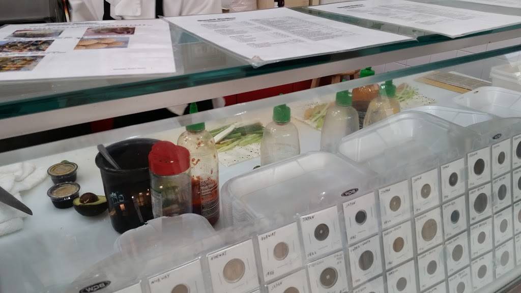 Sushi Roller | restaurant | 10000 Coors Blvd NW, Albuquerque, NM 87114, USA | 5058904101 OR +1 505-890-4101