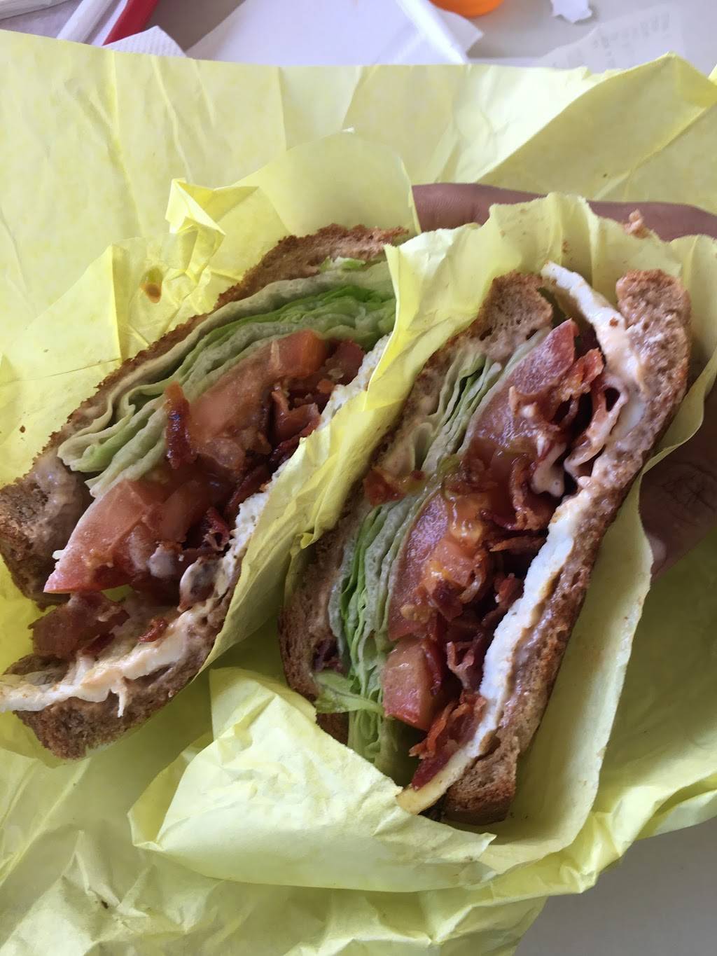 Stevens Burgers | restaurant | 1407 W El Segundo Blvd, Gardena, CA 90249, USA | 3237552323 OR +1 323-755-2323