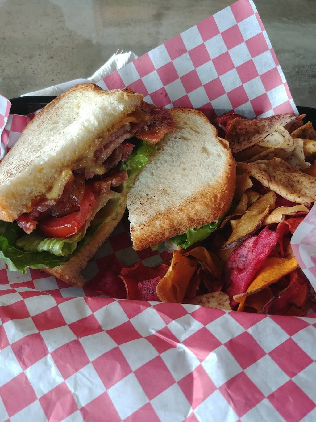 Tempo Eatery | restaurant | 1550 Airport Dr, Shreveport, LA 71107, USA | 3182163456 OR +1 318-216-3456