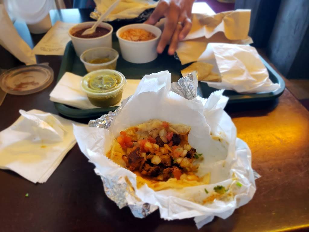 Holy Guacamole | restaurant | 2906 Main St, Santa Monica, CA 90405, USA | 3103144850 OR +1 310-314-4850