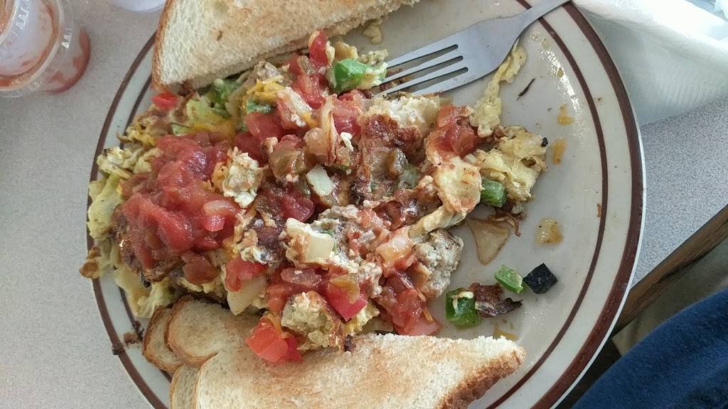 Winchester Cafe | restaurant | 602 N Union St, Winchester, IN 47394, USA | 7653050001 OR +1 765-305-0001