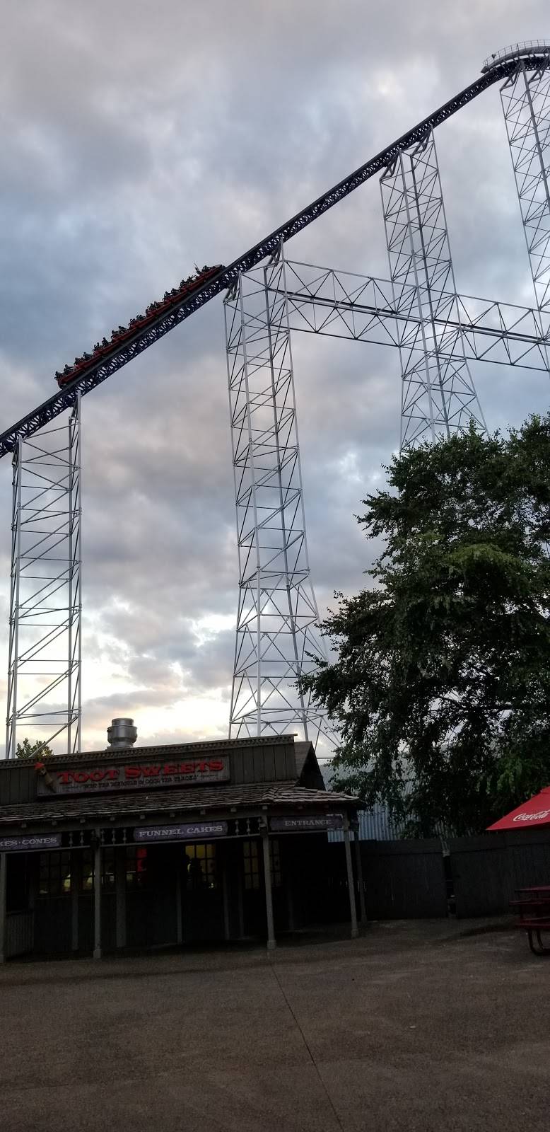 CJs Provisions & Toot Sweets | restaurant | Sandusky, OH 44870, USA | 4196272350 OR +1 419-627-2350