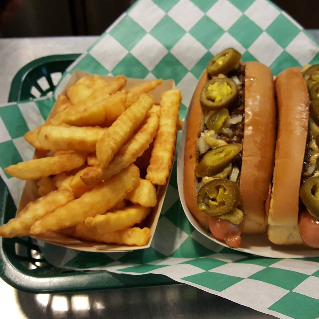 Freddies Place Olde Fashion Soda Shoppe | restaurant | 117 Fenn St, Pittsfield, MA 01201, USA | 4134992014 OR +1 413-499-2014