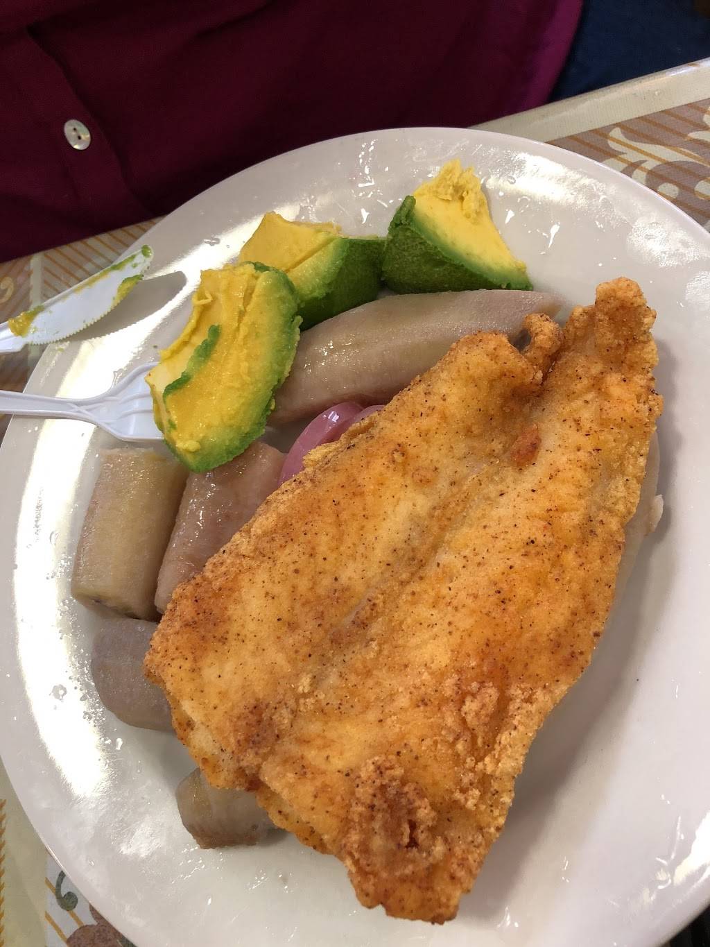 Marilu & Daysi | restaurant | 206 Audubon Ave, New York, NY 10033, USA | 2127956909 OR +1 212-795-6909