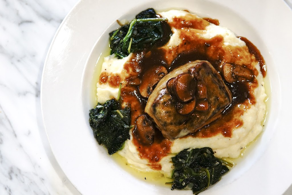 the Glowbal Restaurant & Bar | restaurant | 5151 E Grant Rd, Tucson, AZ 85712, USA | 5203217621 OR +1 520-321-7621