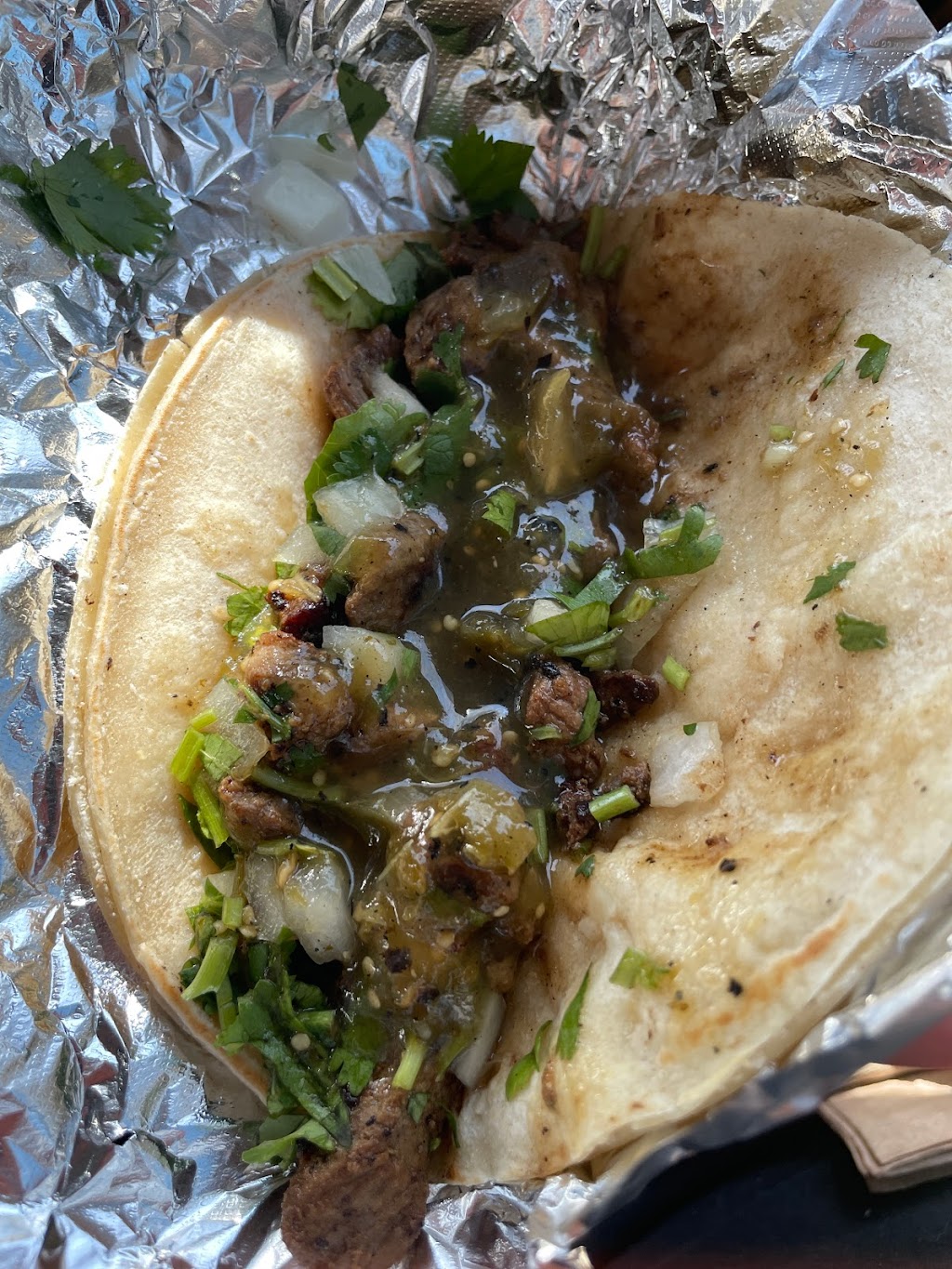 Chronic Tacos | restaurant | 806 S Tippecanoe Ave, San Bernardino, CA 92408, USA | 9093810666 OR +1 909-381-0666