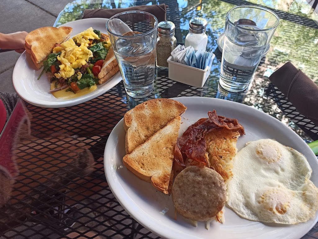 Tallys Silver Spoon | restaurant | 530 6th St, Rapid City, SD 57701, USA | 6053427621 OR +1 605-342-7621