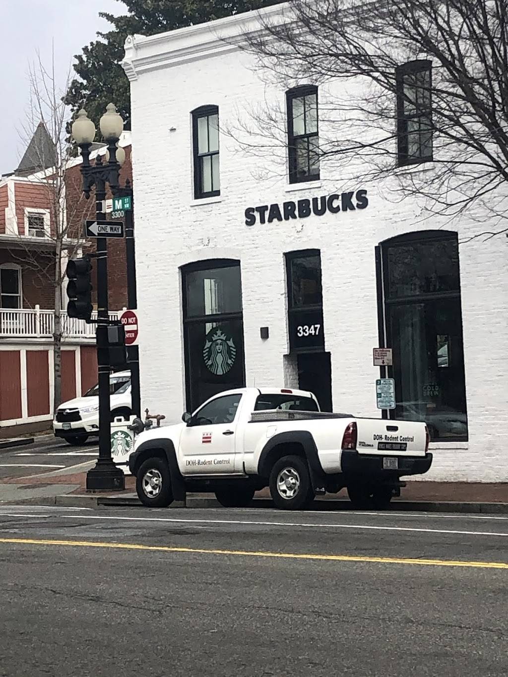Starbucks | cafe | 3347 M St NW, Washington, DC 20007, USA | 2026040215 OR +1 202-604-0215