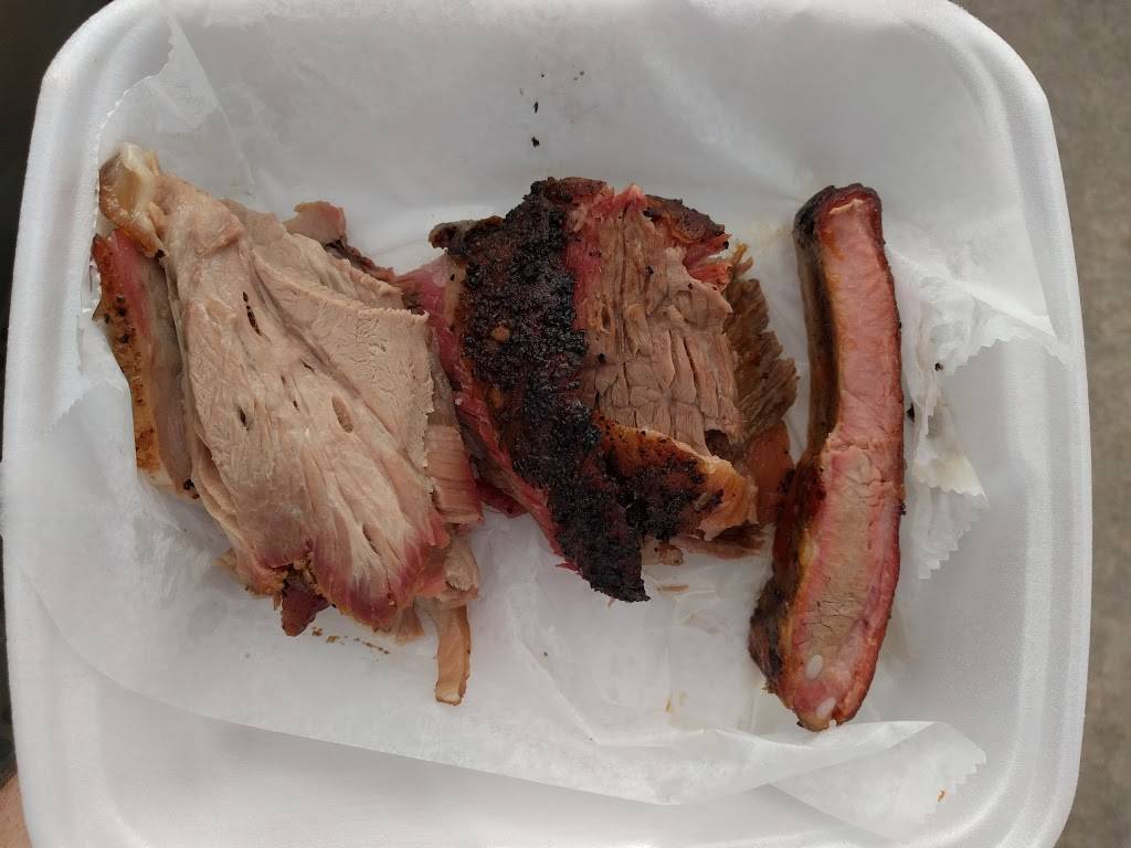 Houston Barbecue Company | restaurant | 1127 Eldridge Pkwy, Houston, TX 77077, USA | 2815316800 OR +1 281-531-6800