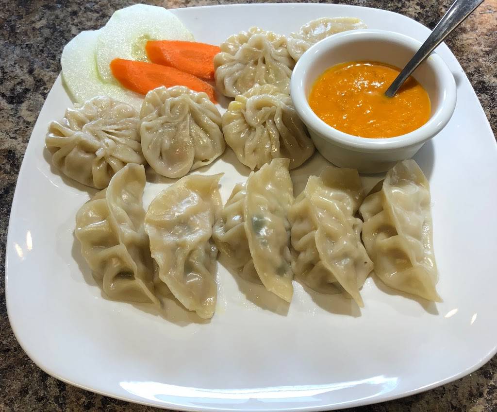 Himalayan Aroma | restaurant | 1559 Fort Harrison Rd, Terre Haute, IN 47804, USA | 8128143065 OR +1 812-814-3065