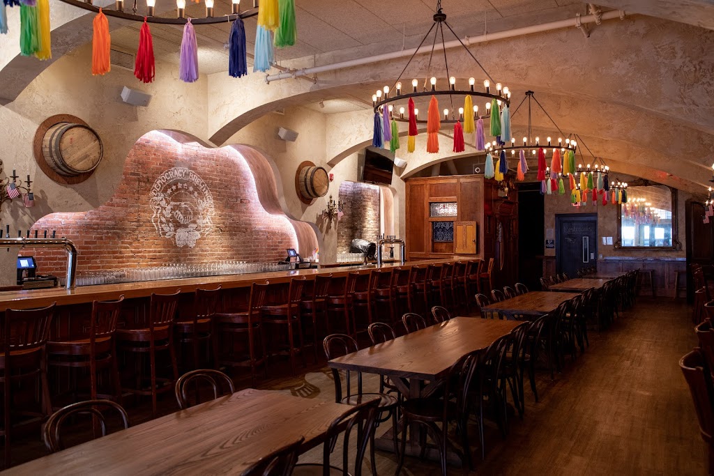 Democracy Brewing | restaurant | 35 Temple Pl, Boston, MA 02111, USA | 8572638604 OR +1 857-263-8604