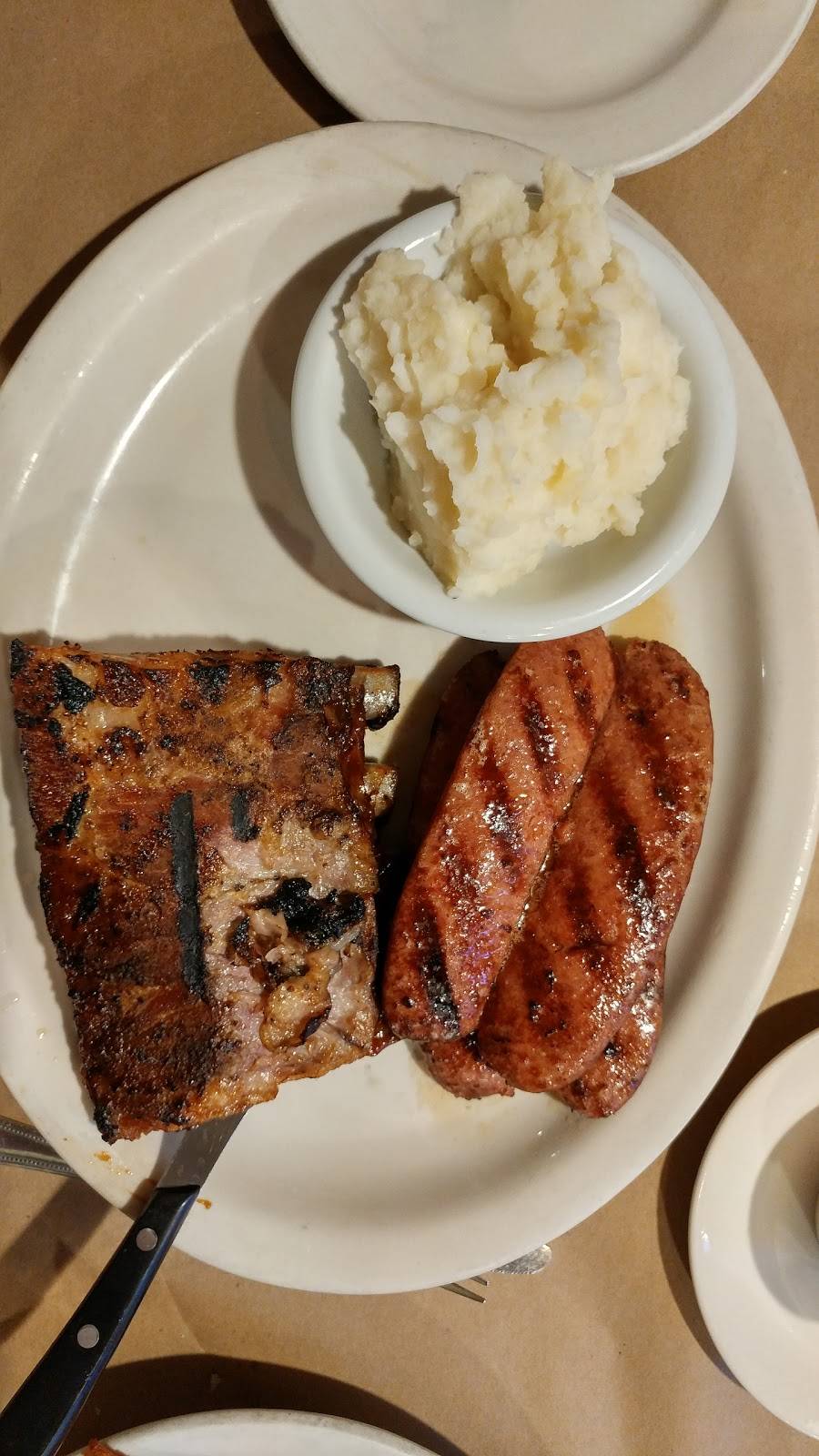 Harbor Q Smokehouse & Catering | restaurant | 84 Old Shore Rd, Port Washington, NY 11050, USA | 5168834227 OR +1 516-883-4227