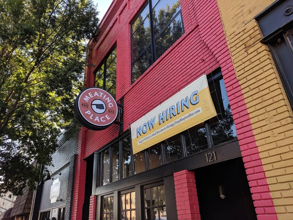The Meating Place | restaurant | 121 E Main St, Norman, OK 73069, USA | 4058577431 OR +1 405-857-7431