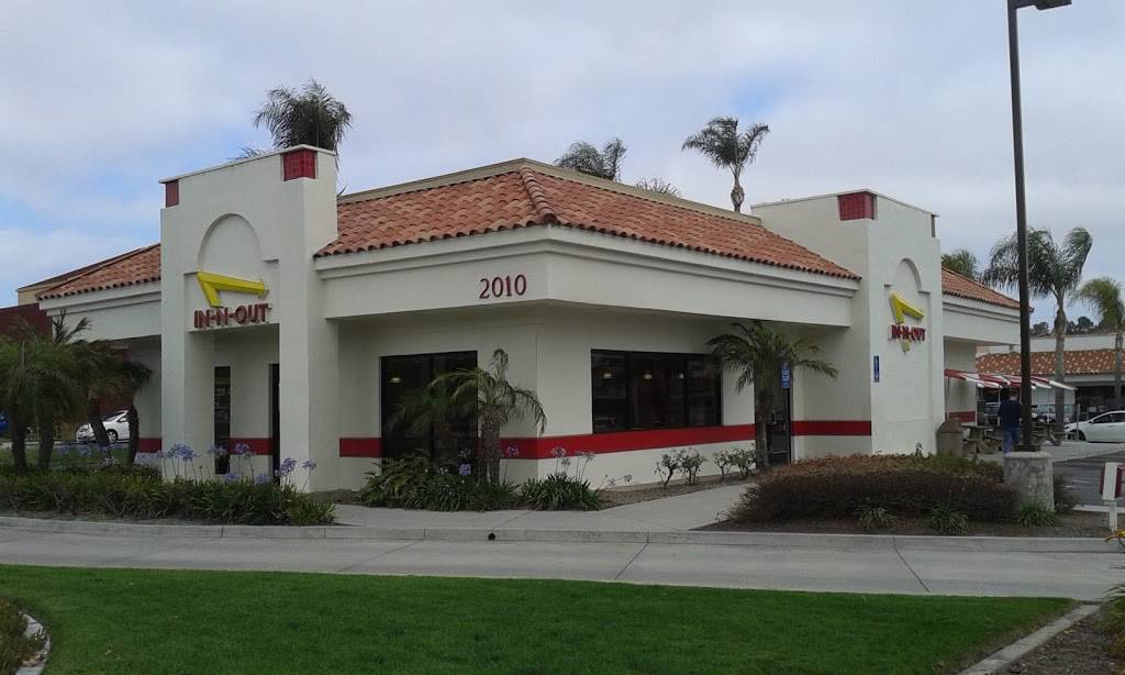 In-N-Out Burger | restaurant | 2010 Hacienda Dr, Vista, CA 92081, USA | 8007861000 OR +1 800-786-1000