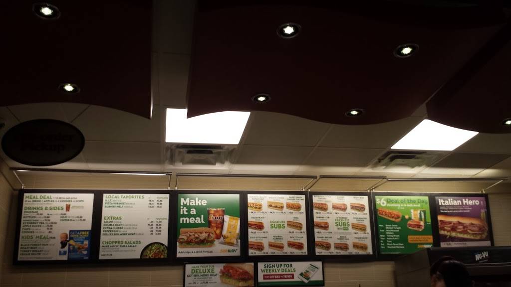 Subway | restaurant | 677 Brandon Ave SW, Roanoke, VA 24015, USA | 5403459770 OR +1 540-345-9770