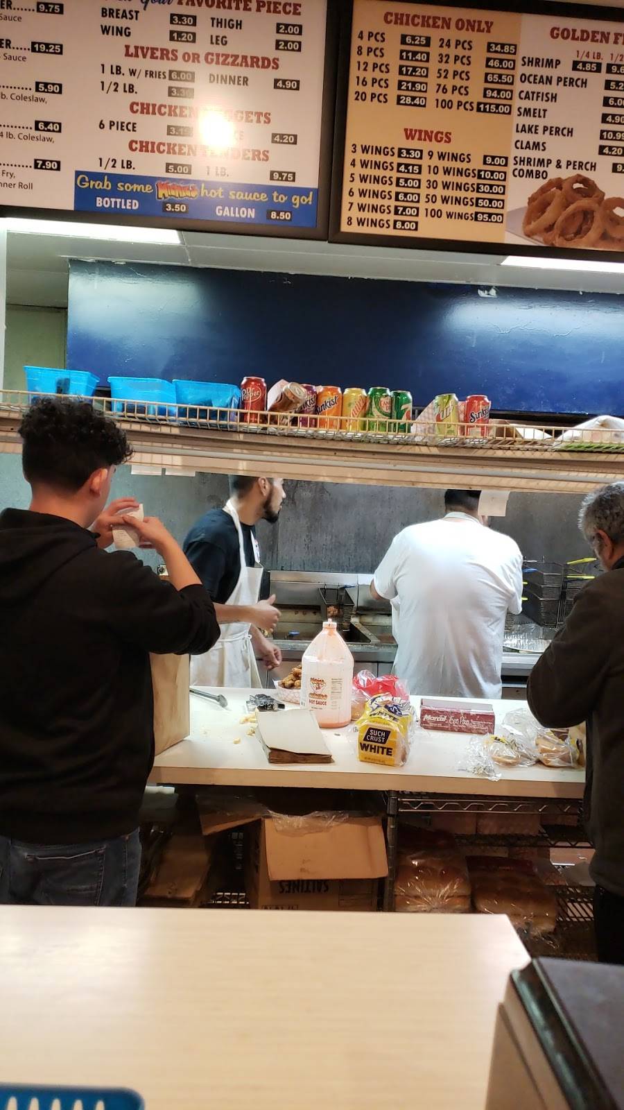 Hienies Shrimp House | restaurant | 10359 S Torrence Ave, Chicago, IL 60617, USA | 7737348400 OR +1 773-734-8400