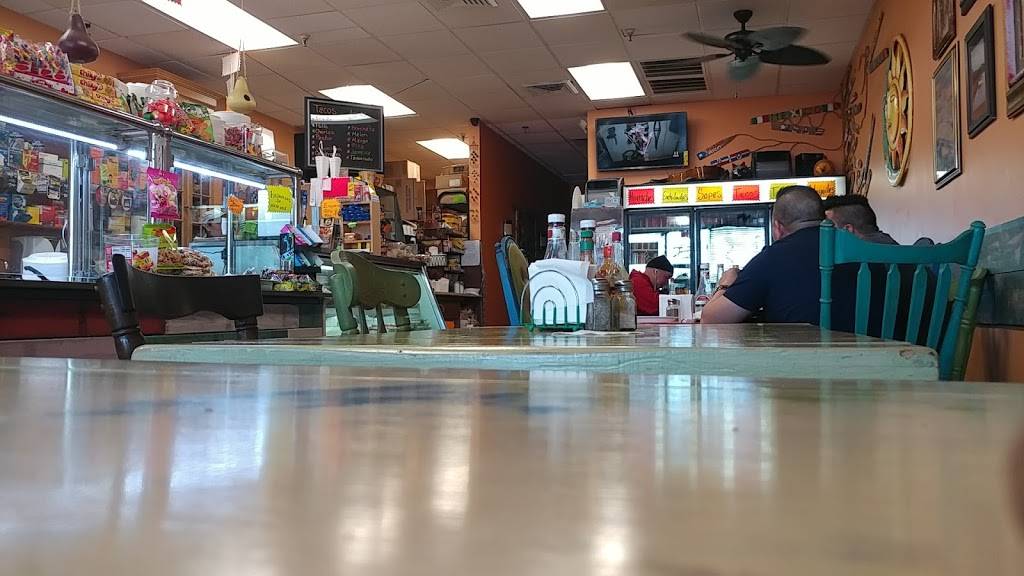 Jarritos Deli | restaurant | Horse Block, 357 Horseblock Road, Farmingville, NY 11738, USA | 6314969090 OR +1 631-496-9090