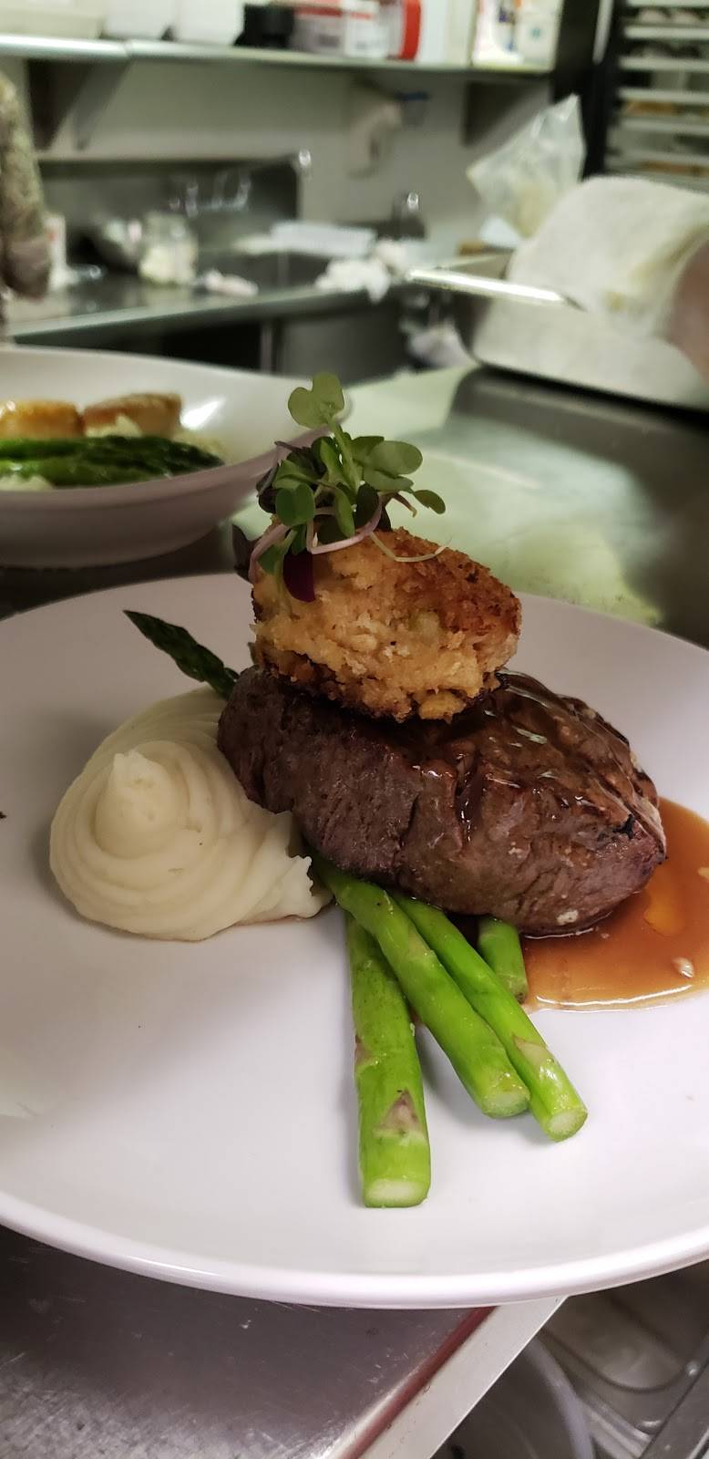 Bistro 70 | restaurant | 70 N St Clair St, Painesville, OH 44077, USA | 4403527070 OR +1 440-352-7070