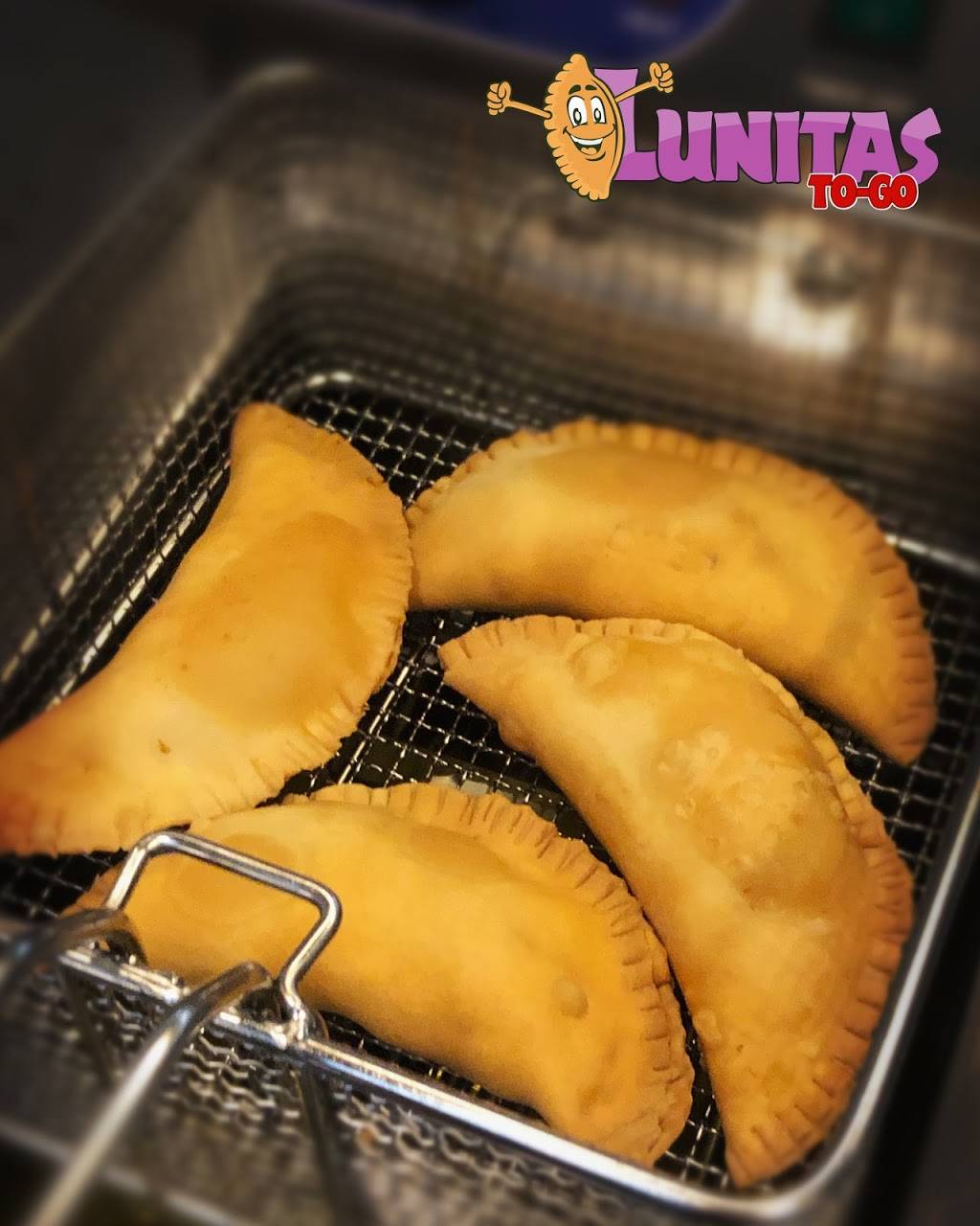 Lunitas To-Go | restaurant | 5128 Farm to Market 1960 Rd W, Houston, TX 77069, USA | 8328553060 OR +1 832-855-3060